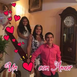 Meet your Posher, Miriam adilia